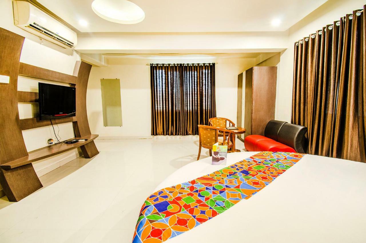 Fabhotel Prime Sanket Inn, Phoenix Mall Hinjawadi Exteriör bild