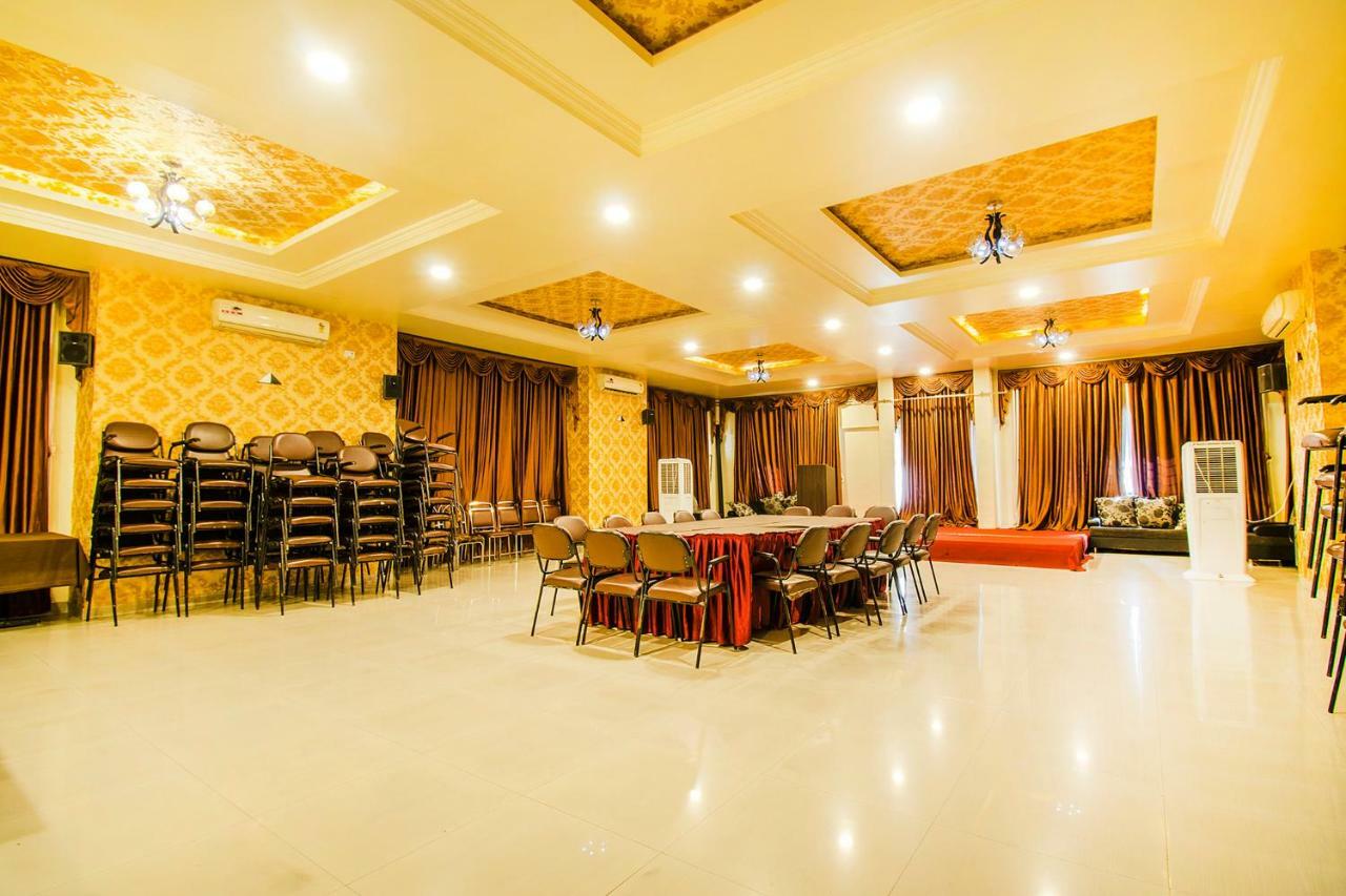 Fabhotel Prime Sanket Inn, Phoenix Mall Hinjawadi Exteriör bild